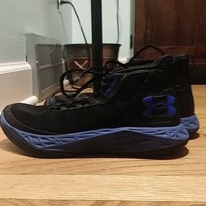 Under armour blue/black basketball shoes